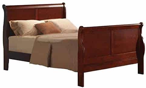 Traditional wood sleigh bed