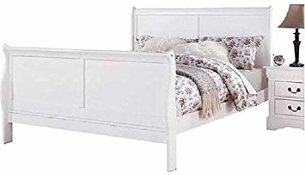 Make a modern bedroom with a a contemporary sleigh bed style