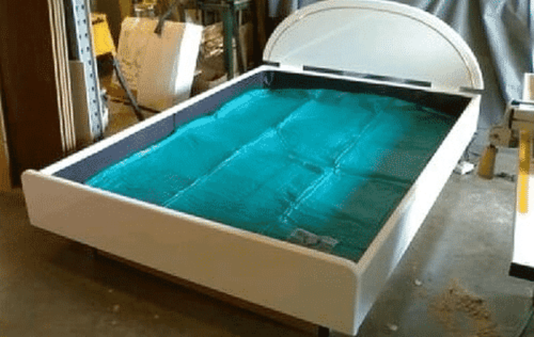 Waterbed Popularity – Why Did Manufacturers Discontinue Waterbeds?