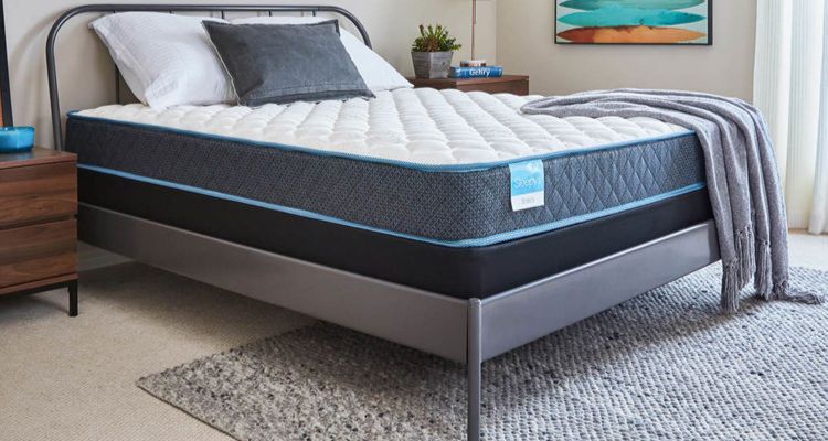 hybrid vs innerspring mattress pros and cons