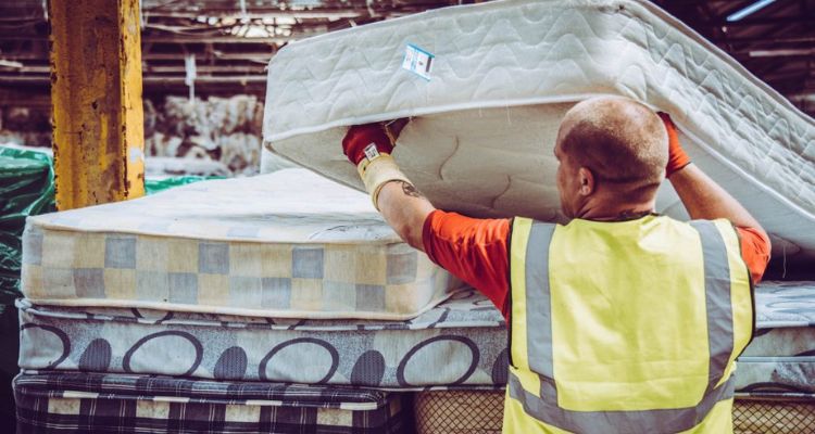 old mattress pick up
