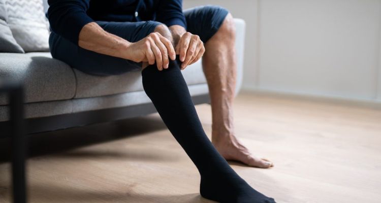 can you sleep with compression socks on