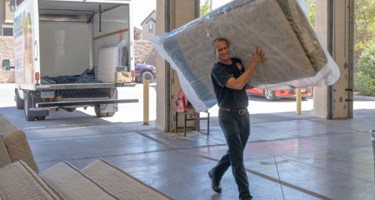 how much do you tip mattress delivery guys