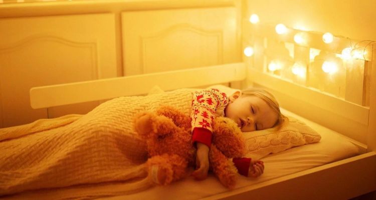 what color light makes you sleepy