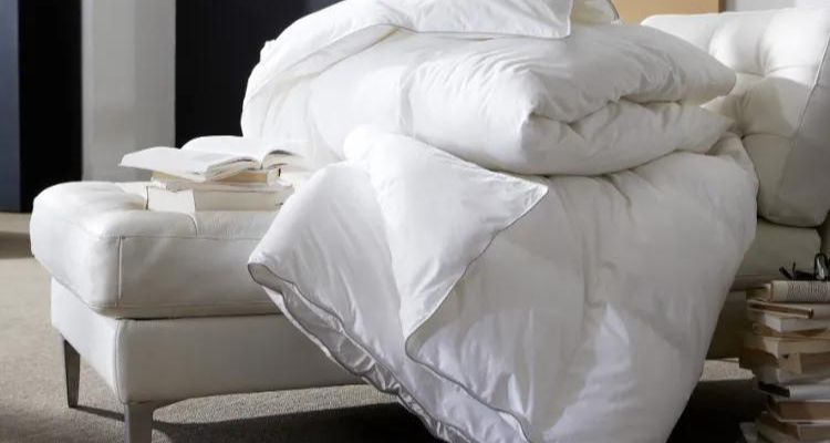 can i wash my duvet cover with the insert
