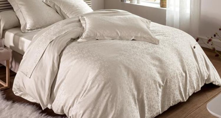 Hotels Use Premium Soft Sheets