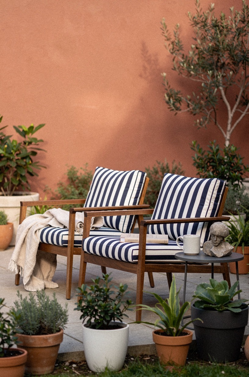 Benjamin Moore Terracotta: The Backdrop Color That Makes Everything Pop