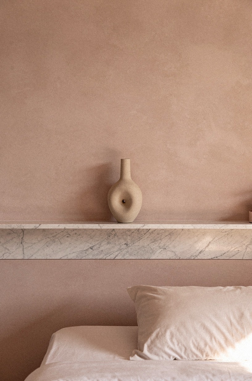 Start with a wall color that does the work for you