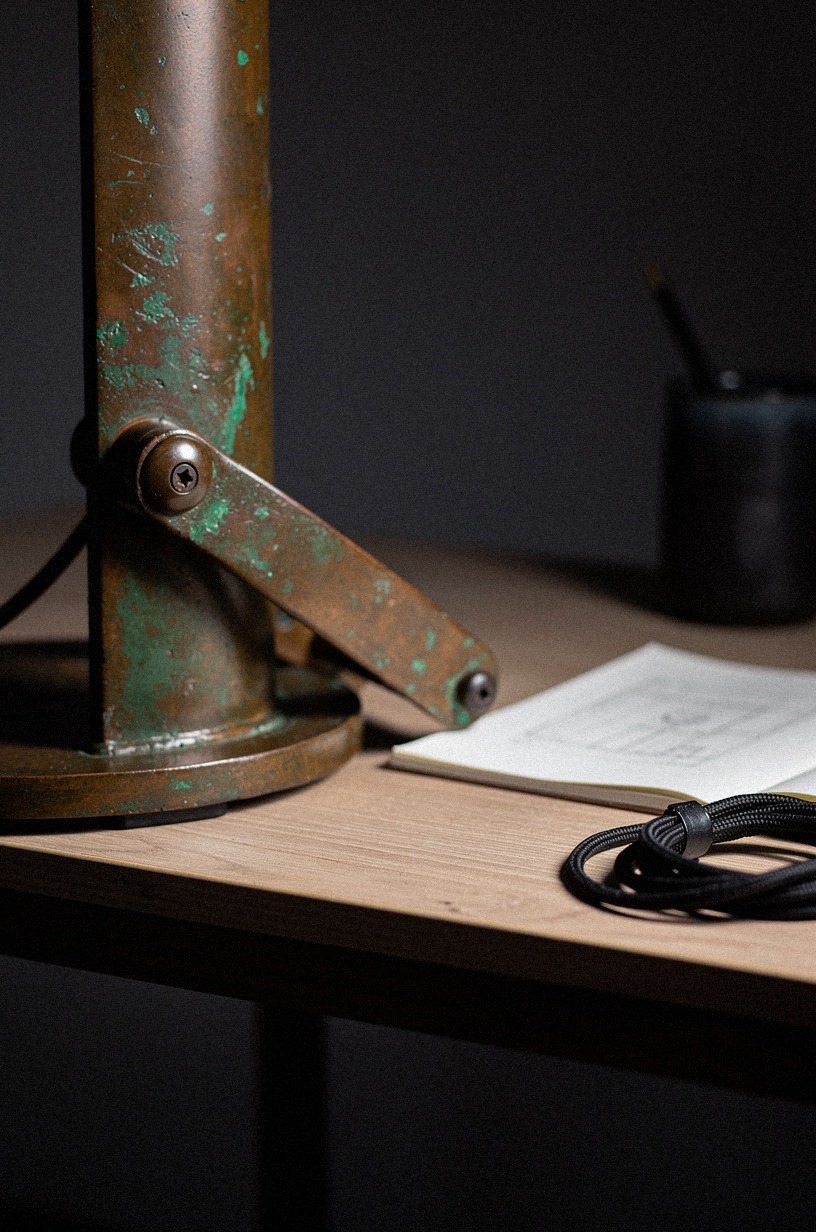 The Reading Nook Light Triangle