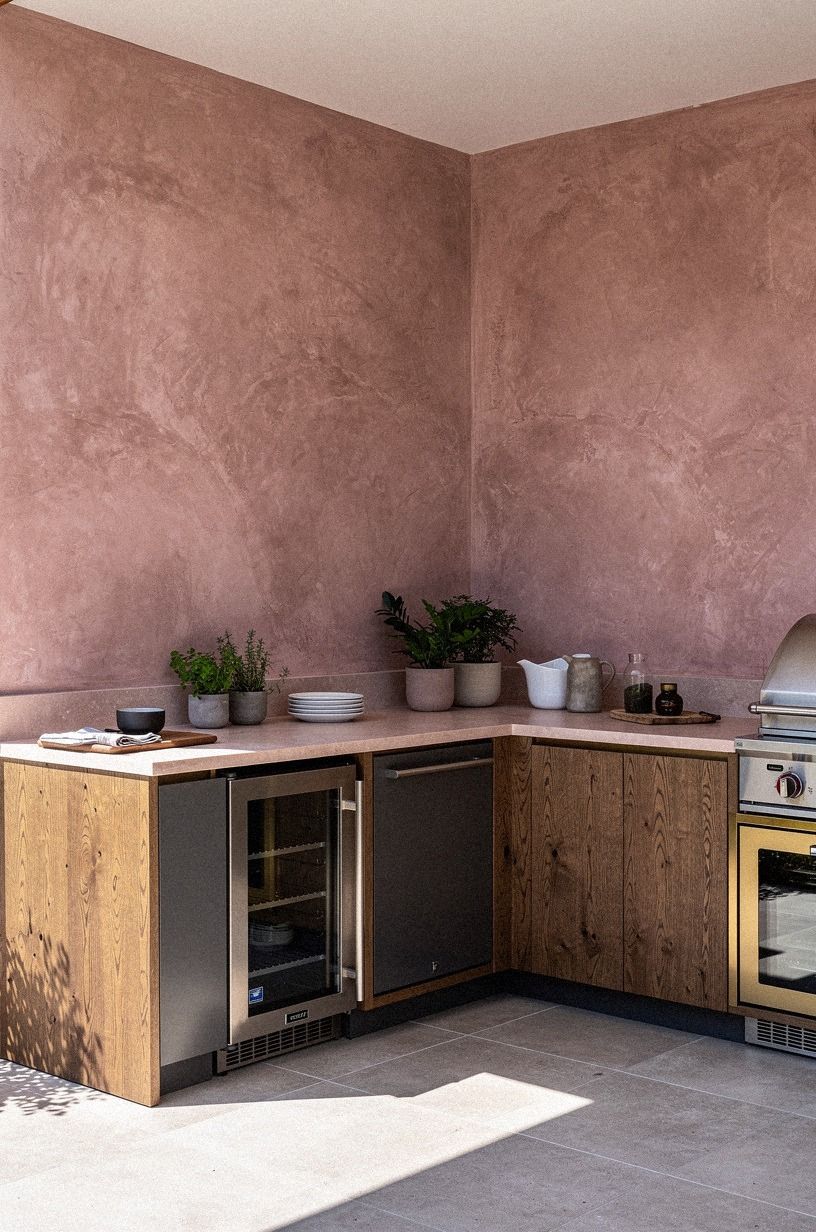Set the fridge under the shaded return