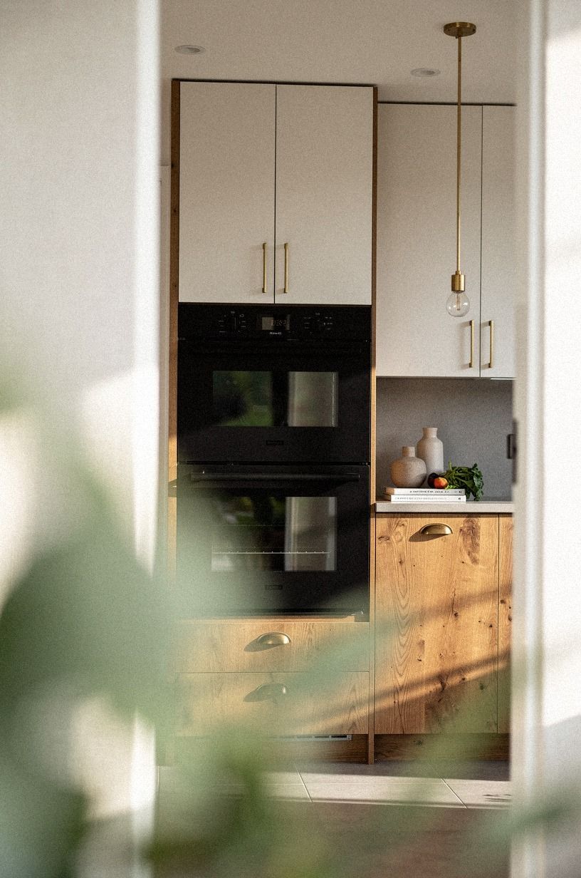 Build contrast around black appliances