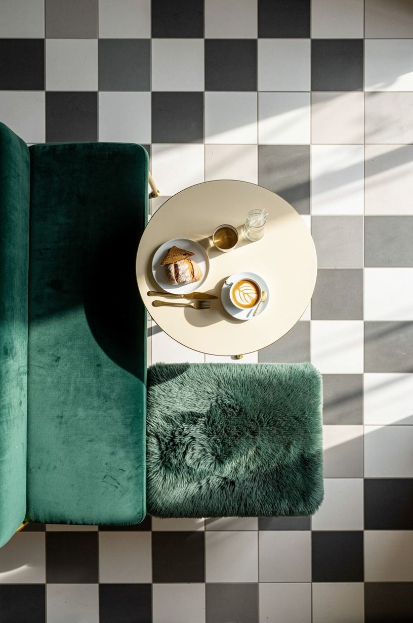 Define the nook with checkerboard floor tile