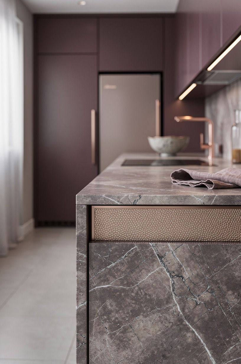 Can a waterfall edge work in a narrow kitchen?
