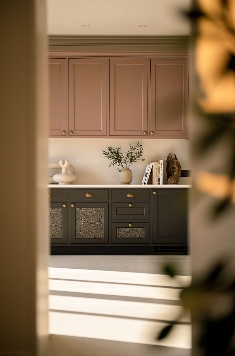 Pair the Cabinets With a Warm White Floor