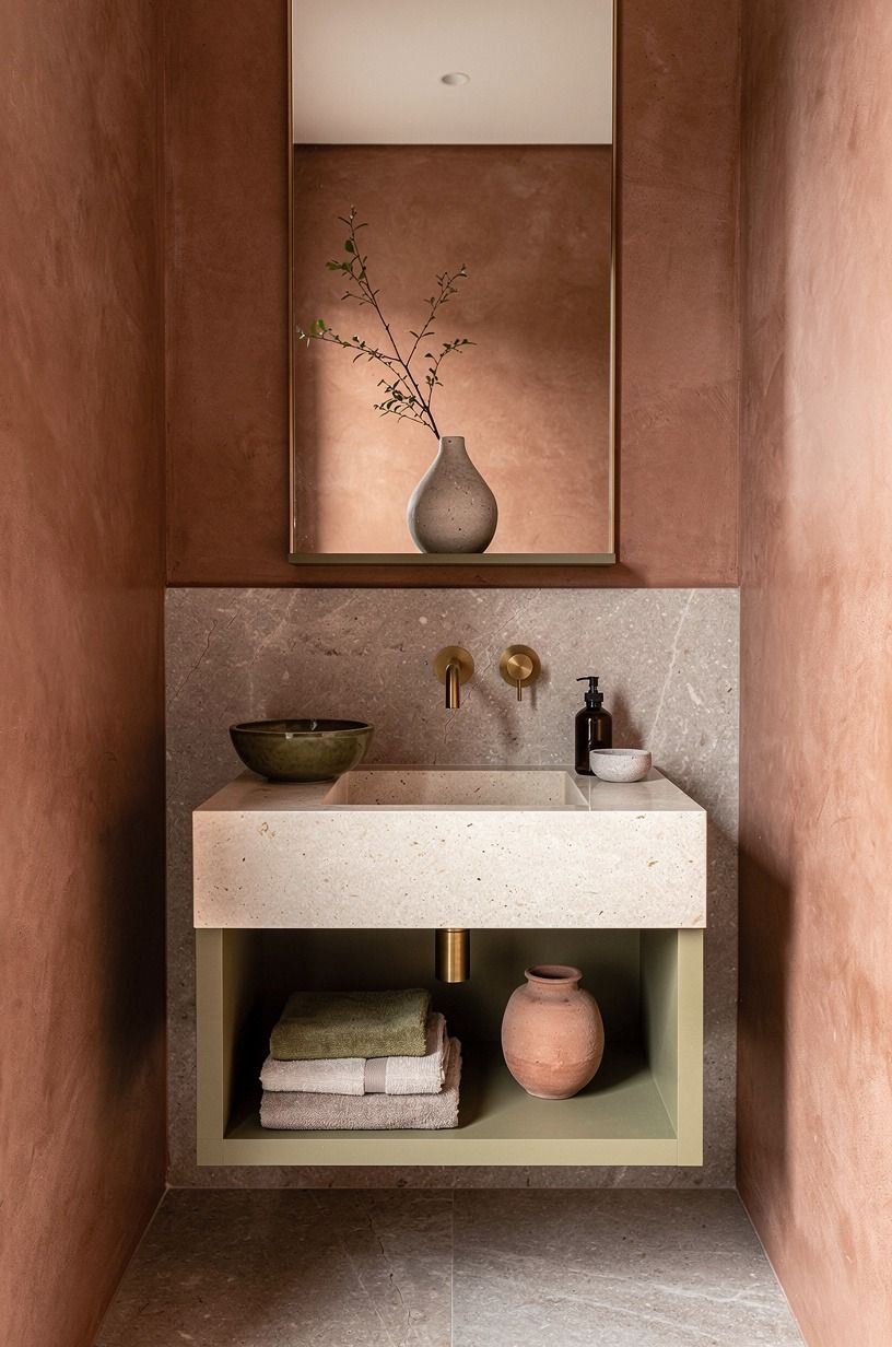 Can you make a small bathroom feel bold and serene?