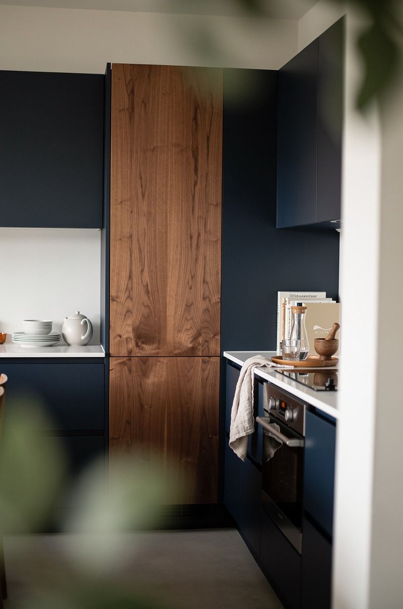 Style the 10x10 Galley Kitchen Layout Around Your Habits
